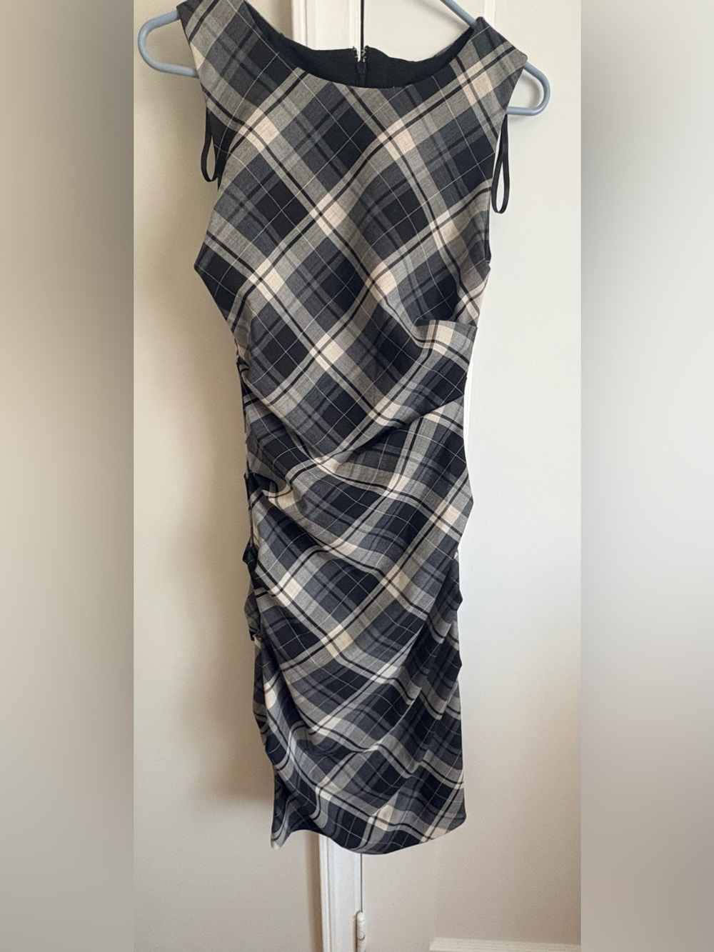 le château Black and Cream Plaid Sheath Dress with Side Ruching
